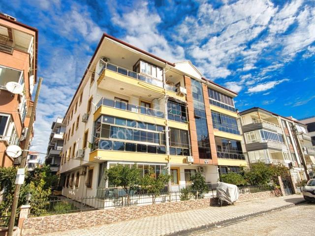 Akçay'da Aygül'den Full Krediye Uygun Hemen Oturuma Hazır Geniş Balkonlu Asansörlü 2+1 Satılık Daire