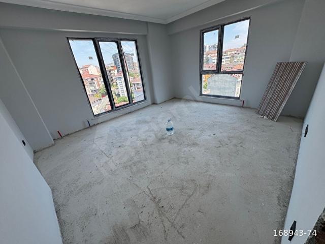 AKŞEMSETTİN METROYA 5 DK OTOPARKLI 7.KAT SIFIR SATILIK DAİRE