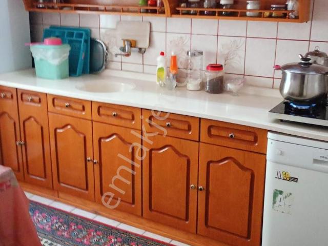 Akşemsettin Mah*2.ara Kat*kredi Limiti Yok*110m²*kat İrtifakı*3 Balkon*yapılı*çift Cephe