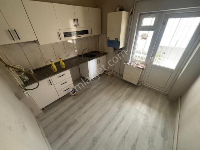 Akşemsettin Mahallesinde 3+1 Bağımsız Yüksek Giriş Daire!