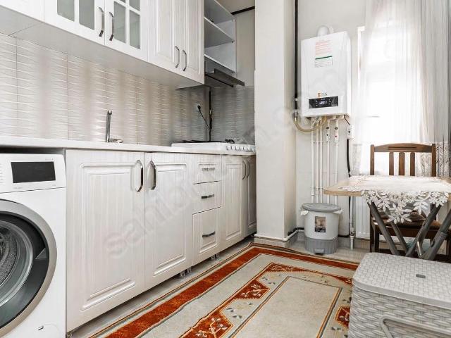 Akşemsettin Mahallesi'nde Full Yapılı Satılık 2+1 Daire