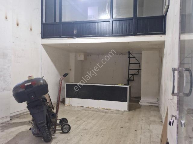 Akşenden Fatih Kocamustafapaşa Silivrikapı Cadde Başında Satılık Dükkan