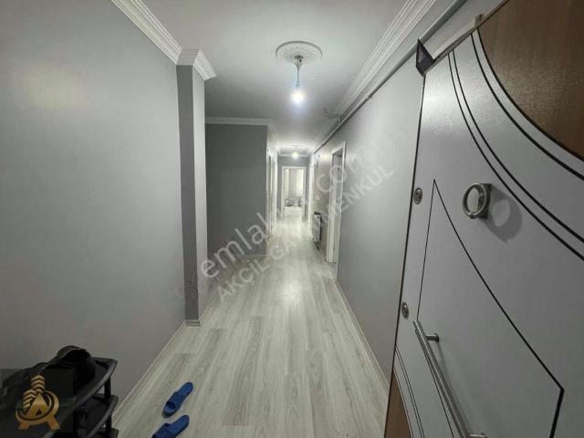 Akçil'den 240m2 Çift Girişli Satılık Dubleks Daire İskanlı
