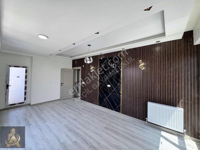Akçil'den Satılık Lüks Sıfır 3+1 Daire Ön Cephe Modern Tasarım