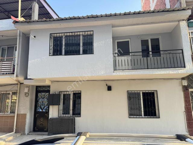 Akın Emlaktan Fırat Mah. 112 M2. 2+1 İzbana Yakın 2 Katlı Bina