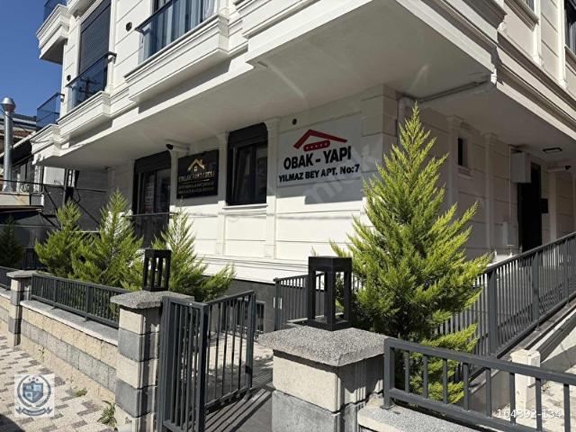 ÇAKMAK METRO ÇIKIŞINDA KİRALIK ULTRA LÜX 1+1 DAİRE