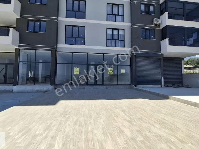 Çakmak'ta Kiralık 80m² Dükkan & Ofis 80m² Bahçe Kullanımı
