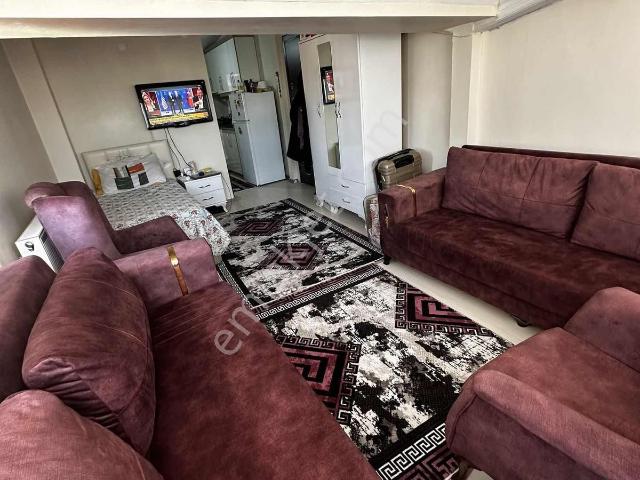 Akaylar Gayrimenkulden Merkezi Konumda Kiracılı 2 Adet Apart