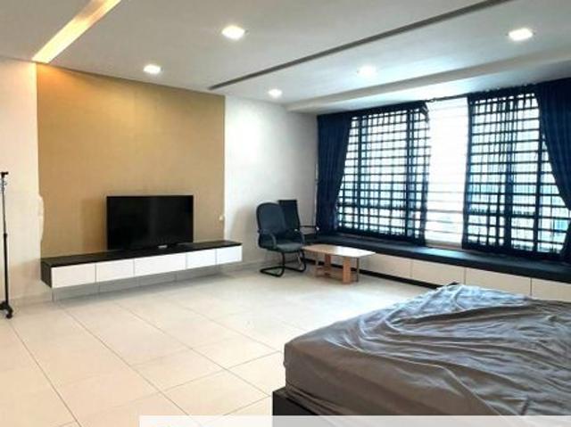 Akademik Suite @ Mount Austin