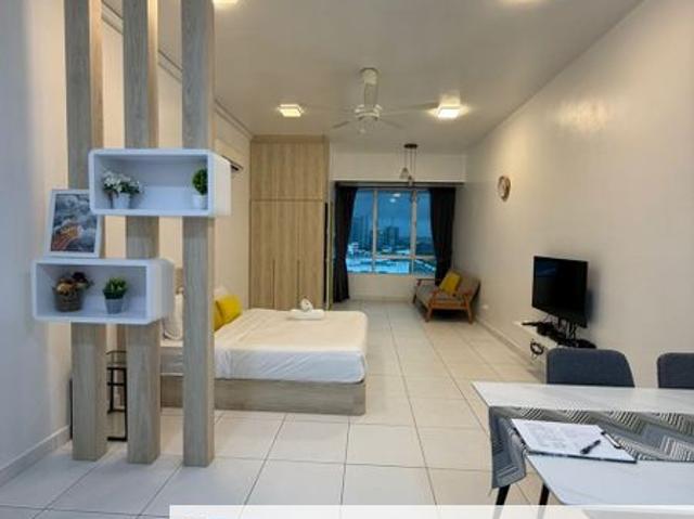 Akademik Suite @ Mount Austin
