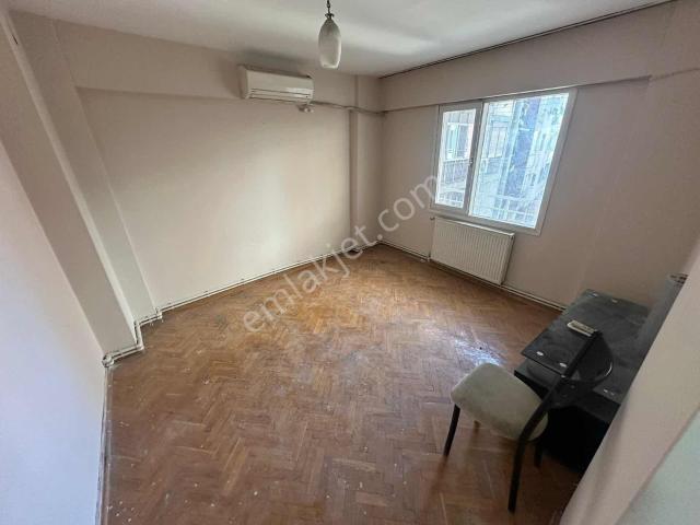 Akalın'dan Fuar Yakını Cadde Üzeri 3+1 Asansörlü Satılık Daire