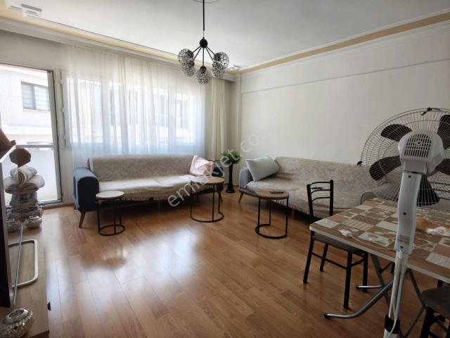 Akalından Refetbele Mahallesinde Bakımlı Ara Kat 3+1 Satılık Daire