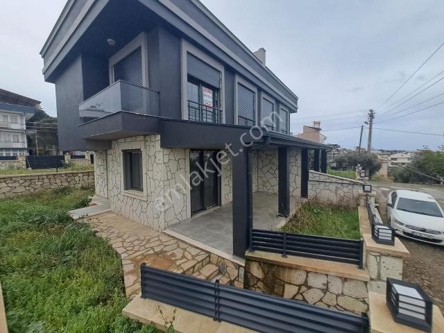 Akarca Mahallesinde Kiralık Villa