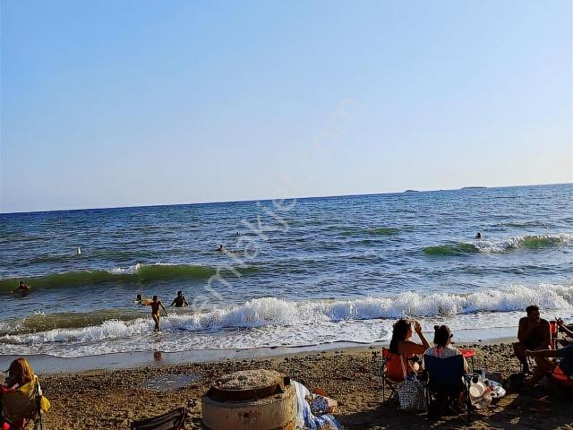 Akarcada Site İçinde Denize Sıfır Yazlık