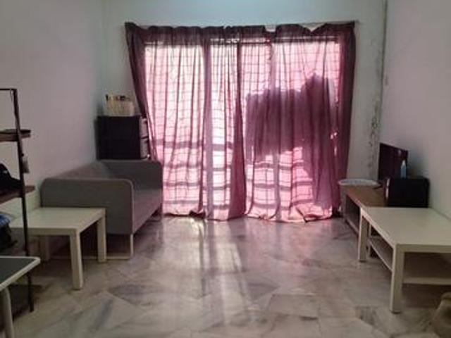 Akasia Apartment Renovated Pusat Bandar Puchong