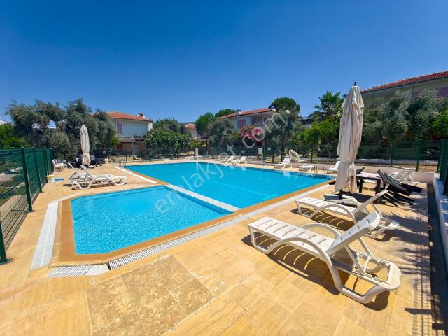 Akbük Merkezde Satılık Uygun Fiyatlı Villa Havuzlu Sitede