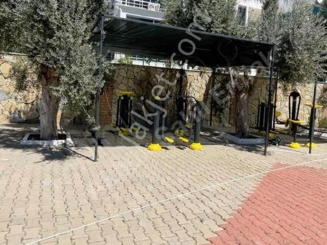 Akbükte Denize 250 Metre Eşyalı Lüks 3+1!