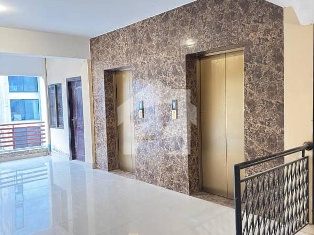 Akbar Arcade Apartment For Sale Luxury Investment Opportunity
