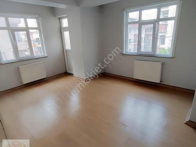 Akdoğan İnş Yunusemre Mah Kiralık Daire 1.kat 2+1 92m2 Kombili