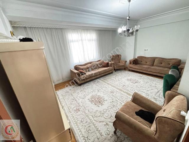 Akdoğan İnş Esentepe Mah Satılık 5+2 250m2 Dubleks Daire 15 Yaş