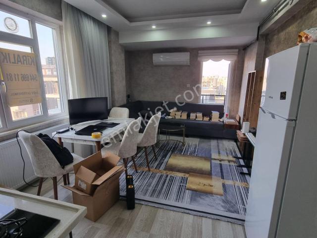 Akev Gayrimenkul'den Seyrantepe İlgi Koleji Yanı 1+1 Eşyalı