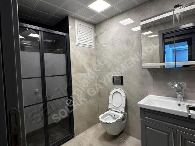 Akevler Mah. Cadde Üzeri Sıfır Binada Otoparklı 2+1 Daire