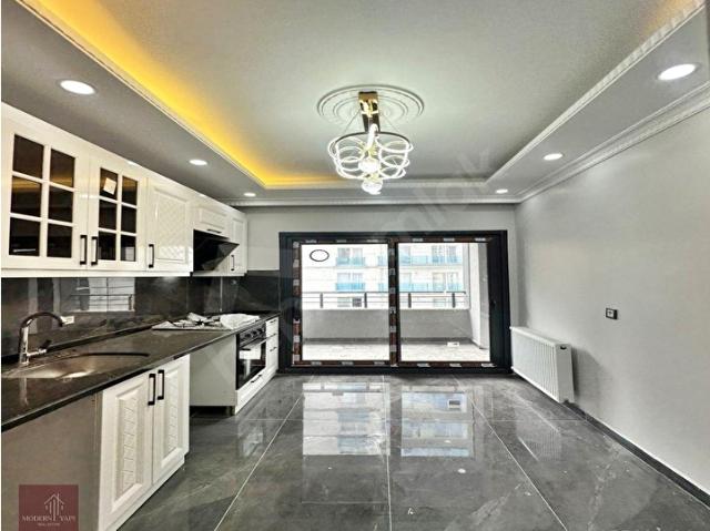 AKEVLER'DE BUTİK SİTE KAPALI OTOPARKLI SIFIR 120M2 3+1 DAİRELER