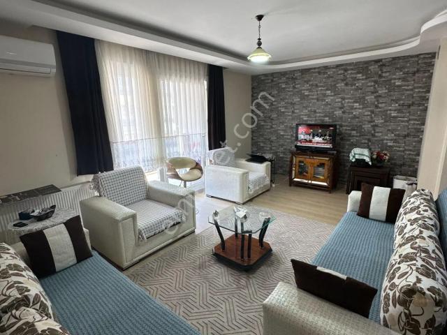 Akgül Emlak'tan Barboros Mahallesinde Geniş 2+1 Kiralık Daire