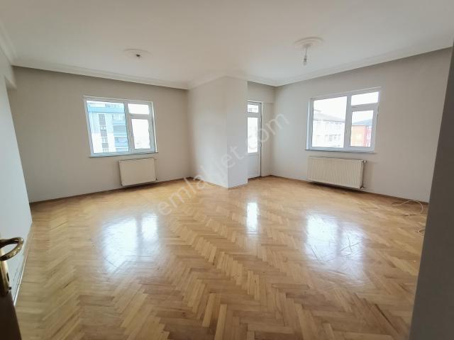 Akgün'den Atalar'da 3+1 Çok Geniş Arakat Kiralık Daire