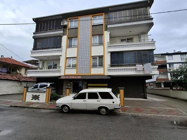 AKHİSAR EFENDİ FAHRİ SERTEL EMLAKTAN SATILIK 2+1 DAİRE