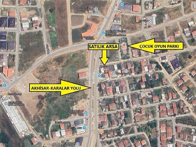 AKHİSARDA 2.5 KAT İMARLI 200 M SATILIK ARSA