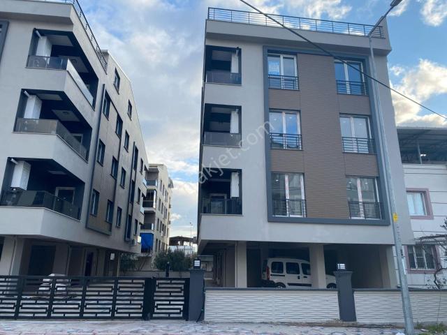 Akhisar Nur Cami Yakınında Satılık 5+1 Sıfır Dubleks Daire