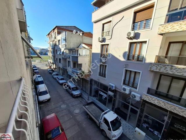 Akhisar İnönü Fahri Sertel Emlaktan Kiralık 3+1 Ofis Daire