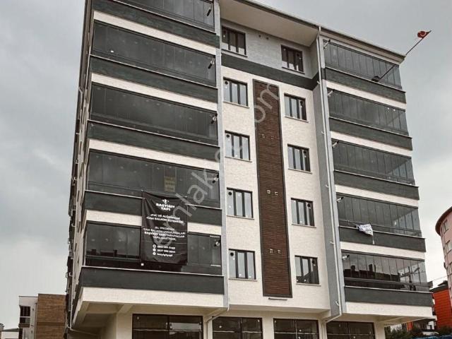 Akhisar Karalar Koca Yapı Sitesinde Kiralık Daireler