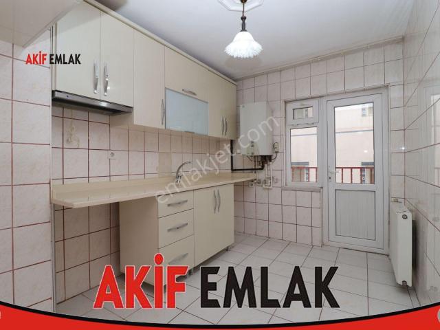 Akif'ten Atakent'te 3+1 Doğu Cephe 14.cadde Yanı Ara Kat Kiralık Daire