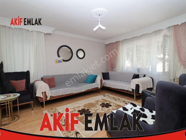 Akif'ten Elvankent Topçu'da Ön Cephe 2+1 Kilerli Satılık Daire