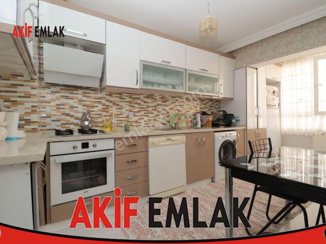 Akif'ten Topçu'da 3+1 Ara Katta Yapılı Ön Cephe Masrafsız Satılık Daire