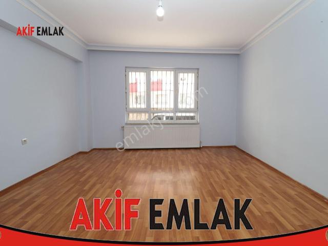 Akif'ten Topçu'da 3+1 G/d Cephe tapuya İşli 80 M² Depolu Satılık Daire