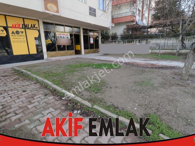 Akif'ten Topçu'da Cadde Üzeri 90 Metre Kare Kiralık Dükkan/depo
