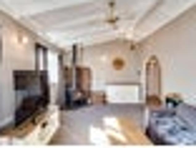 Akina, 4 bedrooms, $750 pw