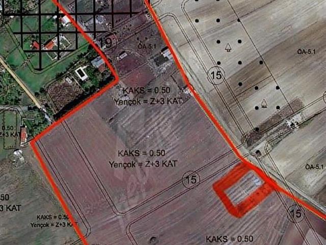 AKINLAR İNŞAAT TAN SATILIK 256 M2 ETRAFI ÇEVİRİLİ ARSA