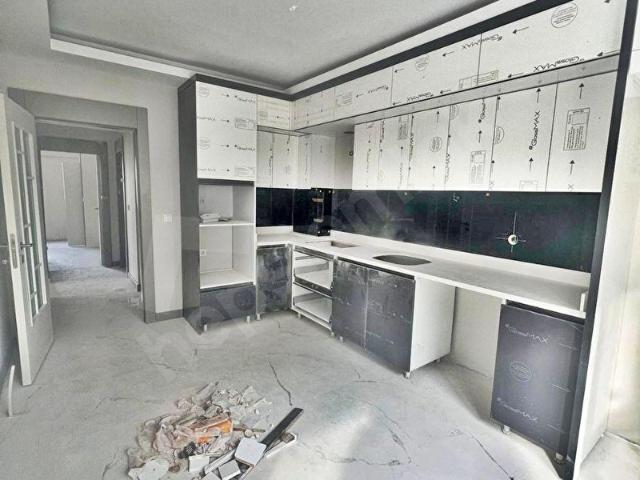 ÇAKIRLARIN EN PRESTİJLİ SİTESİ İÇERİSİNDE! & OTURUMA HAZIR! FULL + FULL YAPI+G.ODA + E.BANYO MANZARA