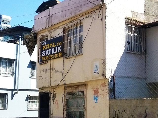 Şakirpaşa uçak Mahallesi'nde satılık iki katlı müstakil ev 106 net