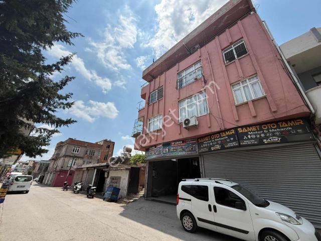 Şakirpaşa Onur Mah.6 Adet Daire 2 Adet İşyeri Satılık Komple Bin