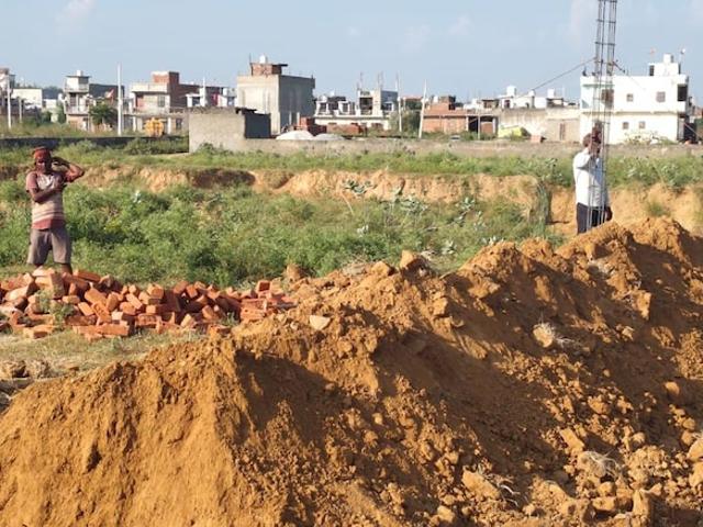 AKJ Gokul Dham 40 Sq. Yd. Plot in Vaidpura Greater Noida Listing ID: #10312