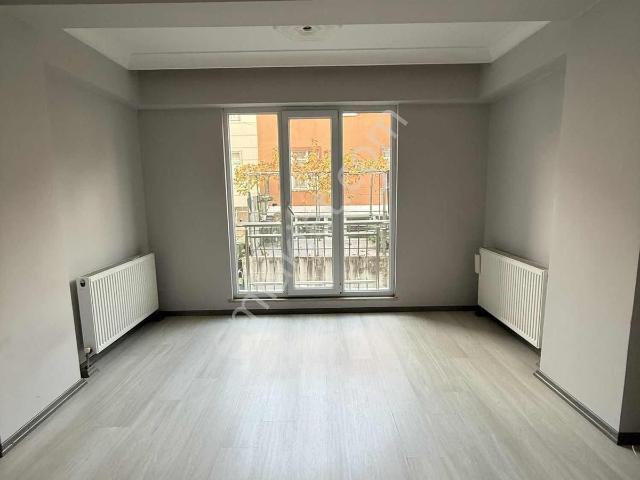 Akkaya İnşaattan Cemal Gürsel Blv.cephe Kiralık 2+1 Daire!