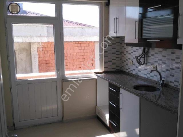 Akkaya İnşaattan Nusratiye Mah. Ara Kat 2+1 Kiralık