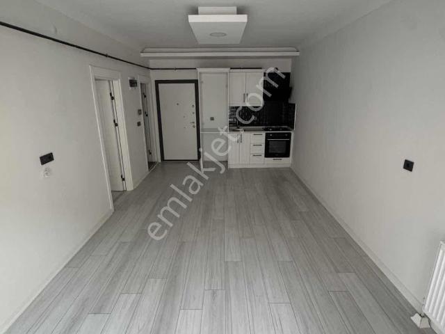 Akkaya İnşaattan Sınırsız Kredi 3.lü Ankastre,k.otopark 1+1