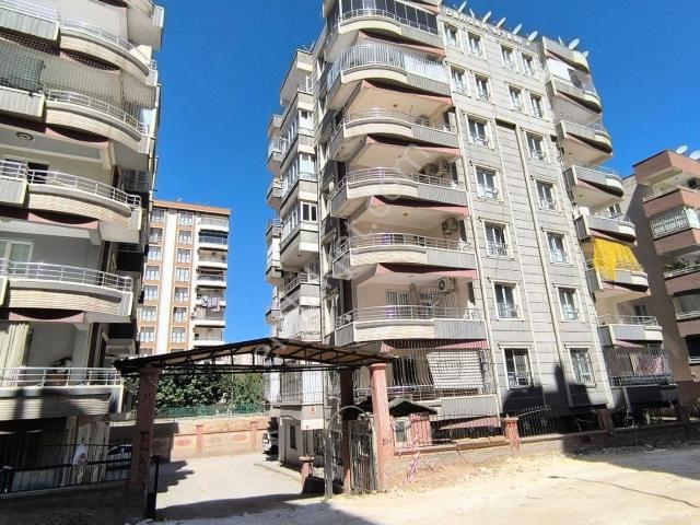 Akpiyar Mahallesi'nde Satılk 2+1 Balkonlu Giriş Kat