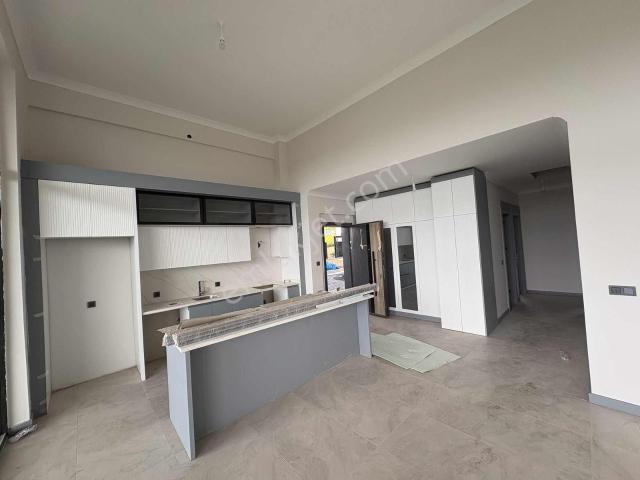 Akprime'dan Benzersiz Bir Projede Acil Satılık Köşe Villa